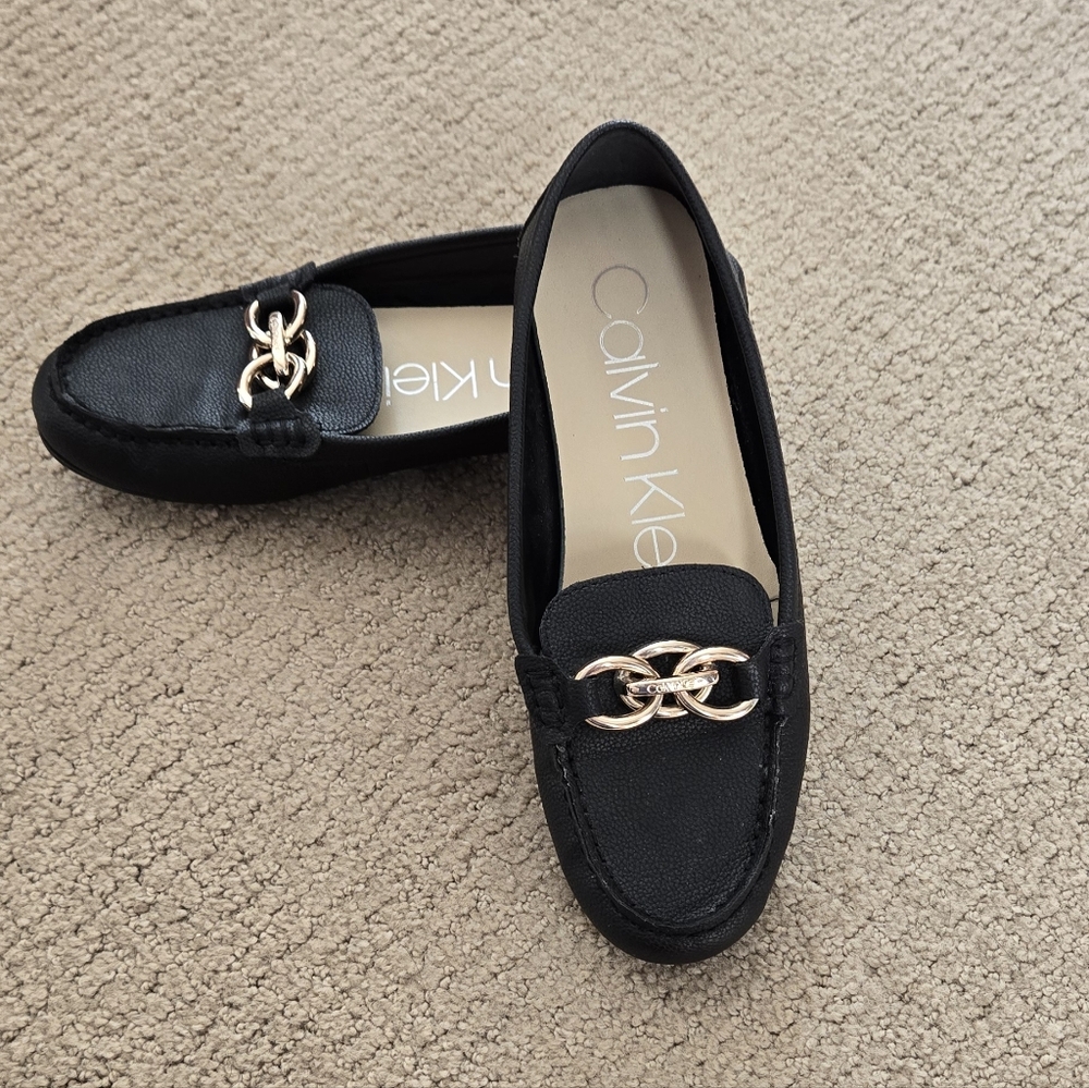 Calvin Klein Black Flats with Gold Chain